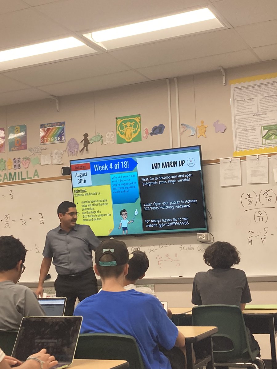 The_Mr_Medina's tweet photo. Had a great time attempting to do math in @MrEscamillaSCHS class, the best part, how helpful and understanding students were with me, even Mr Escamilla tried helping me! #WeAreSC #SummitBears #SummitHigh https://t.co/IAQ9WBsV0u