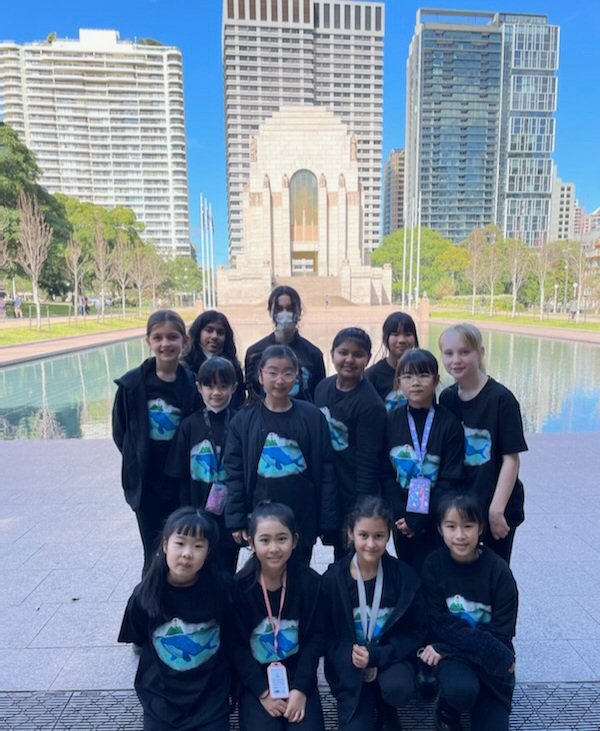 Our Recorder Group are soaking up the sunshine and city sights before their big performance at the Festival of Instrumental Music... sweet tunes will be enjoyed by all 🎼 🎶 #music #LoveWhereYouLearn <a href="/maraudovicic/">MLeeson</a> <a href="/janholt07/">Jan Holt</a>