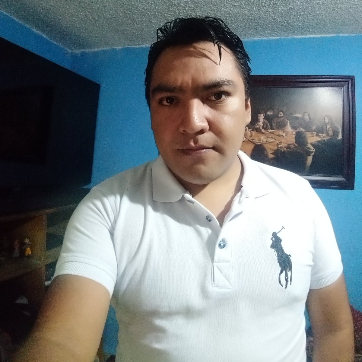 Omar43324510's tweet photo. #NuevaFotoDePerfil https://t.co/APtUCFQ8iJ
