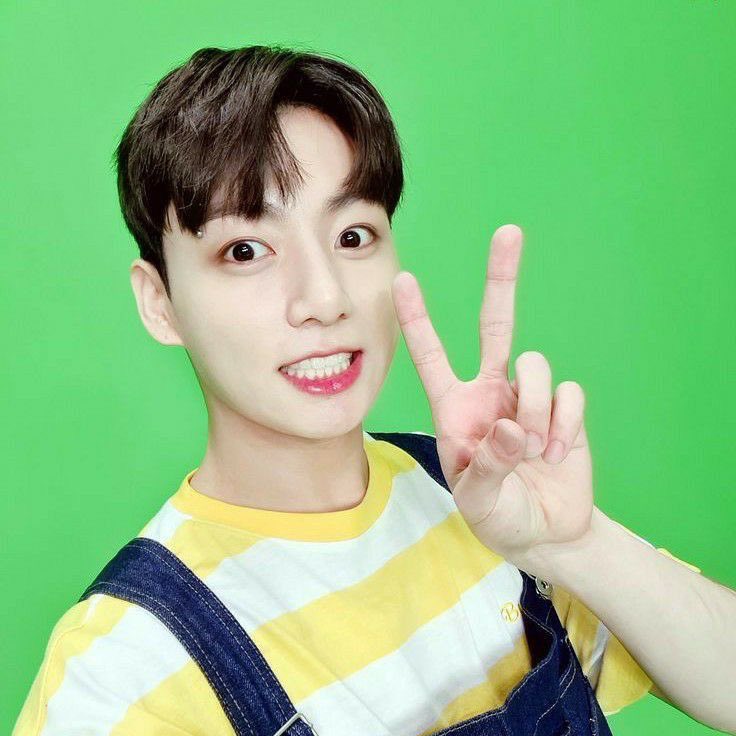 val kiere un boleto para ver a bts tweet media