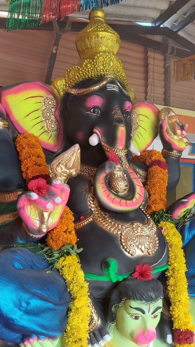 ImagixCreations's tweet image. #HappyVinayagarChathurthi ♥️
Shot on Phone 📸