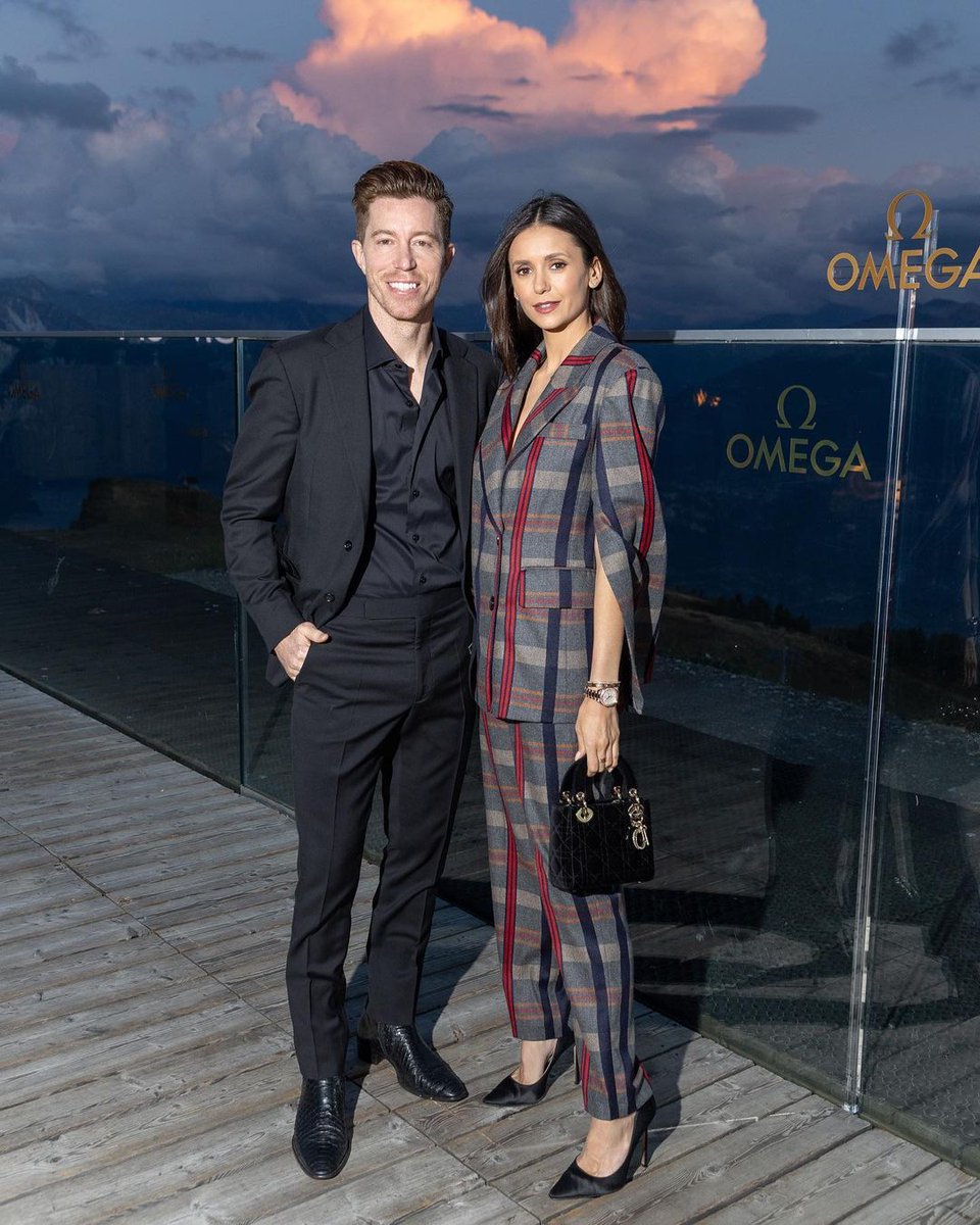 Simran2402's tweet photo. ~ ๐ #NinaDobrev with her Boyfriend #ShaunWhite at the #OmegaEvent in #Switzerland ๐ ~ #new @ninadobrev @shaunwhite @cwtvd ๐๐ซ๐๐๐๐ฉโโค๏ธโ๐จ๐ฅฐ๐๐จ๐๐๐งฅ๐ค๐ซ๐งโ๐คโ๐ง๐ฉ๐งฅ๐๐๐ ๐คโค๏ธ๐ค๐๐๐๐๐
๐ถ๏ธโ๐ข๐ฌ๐จ๐ญ๐๏ธ๐ณ๐ฟ๐ฒ๐๐๐ท๐๐ https://t.co/NiW2wRJt5z