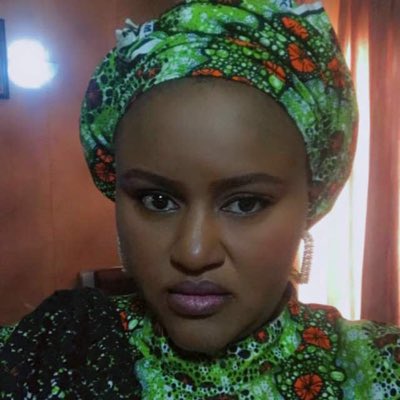 lubbaina's tweet photo. #NewProfilePic https://t.co/XjkpcI7q8b