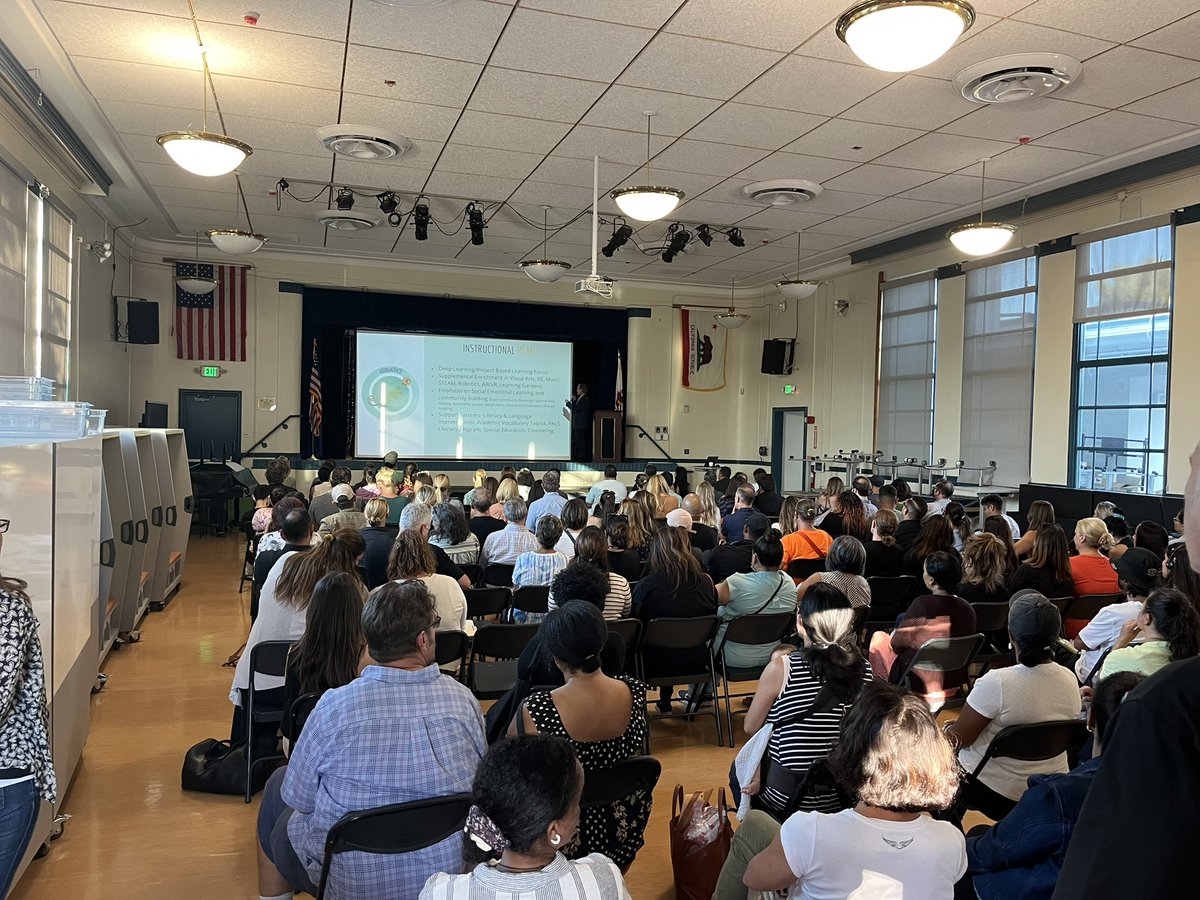 devonsmith67's tweet image. Great Back-to-School night @GrantGeckosSMM with amazing educators sharing the classroom magic and awesome plans for 22-23! @SMMUSD