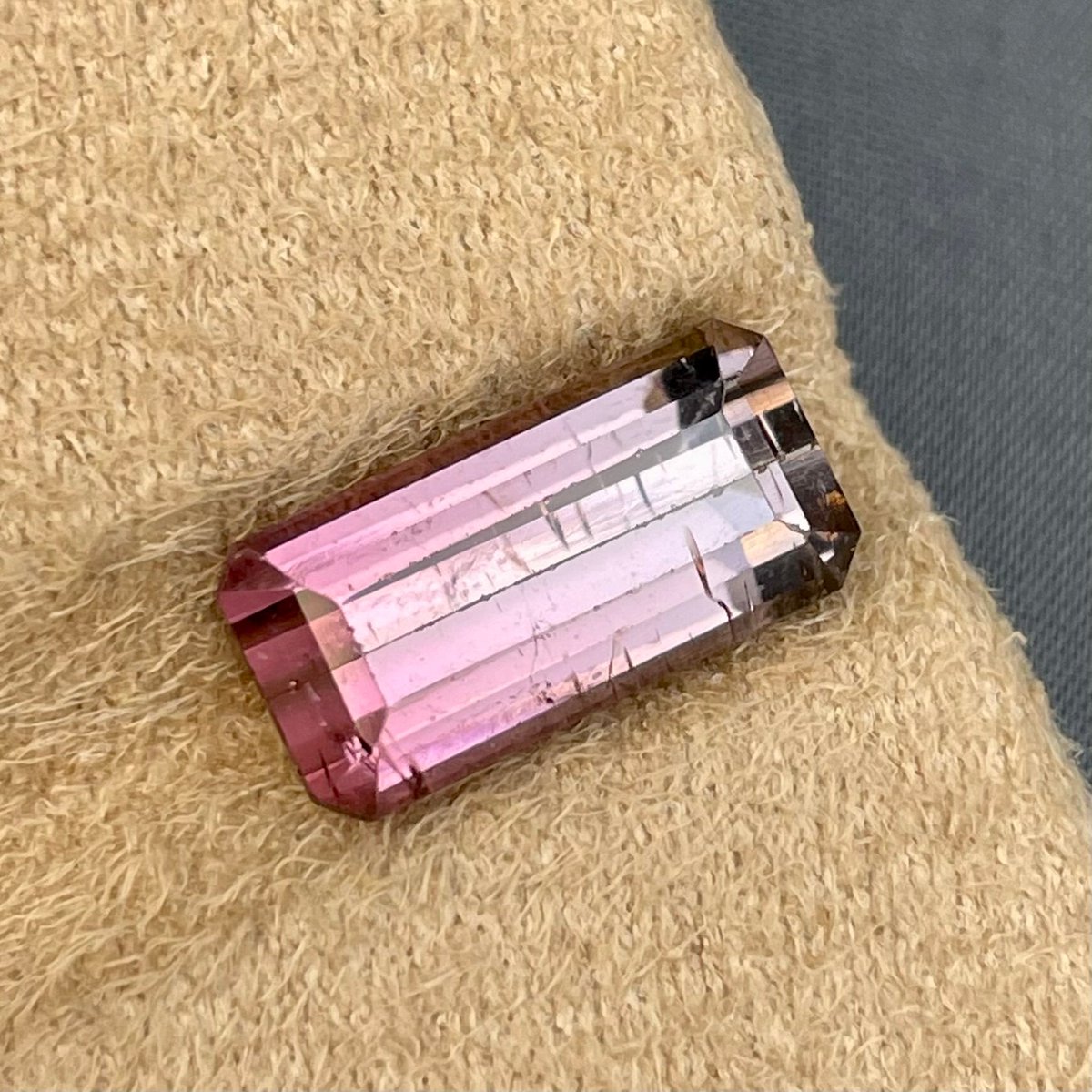 old_glory_bot's tweet photo. Bicolor Faceted Pale Pink Tourmaline , Loose Tourmaline Pinkish Gemstone For Necklace Jewelry , Gemstone Jewellery, Gem Ring, Ring jewelry.
 #pale #Bicolor #Tourmaline #Jewelry #Jewellery #Necklace #loose #gem #ring #finefacetedgems #EtsyEmail

👉https://t.co/gpww4PfWJC https://t.co/011b76s1zO