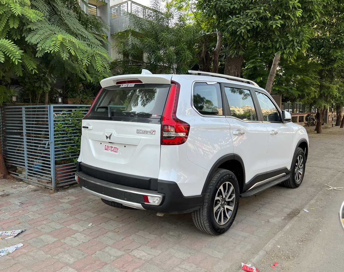 NandanDave's tweet photo. Res,@anandmahindra Sir Delivery of New @mahindra Scorpio-N started? I saw 2 or more car delivered in #ahmedabad officially Scorpio-N delivery starts from September 26,2022.@anishshah21 @vijaynakra https://t.co/12FjHXQbBE