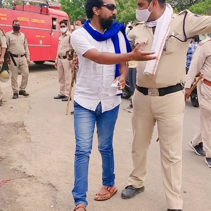 मध्य प्रदेश की बुलंद आवाज <a href="/SunilAstay/">Sunil Astay</a>  भाई जी को भीम आर्मी हरियाणा की तरफ से जन्मदिन की हार्दिक शुभकामनाएं संतो महापुरुषों का आशीर्वाद सदैव आप पे और आपके परिवार पर बना रहे।