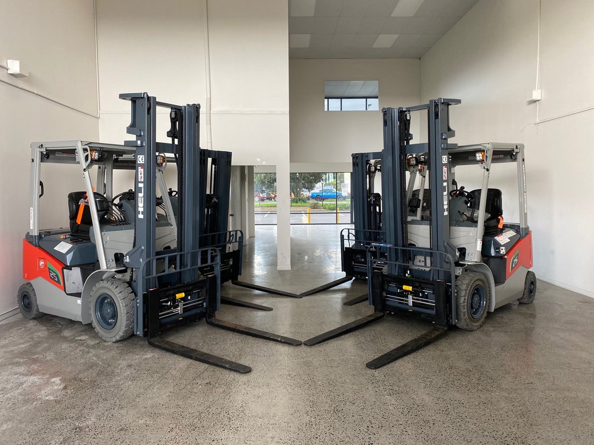 JulianaLeitao4's tweet photo. #trelleborg #interfit #forklift https://t.co/6C9O1j5i7L