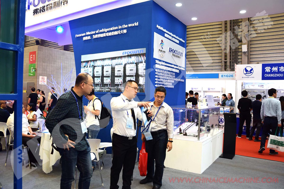 IcemachineC's tweet image. #ice #icemakermachine #iceblockmakingmachine #maquinadehieloindustrial #iceblockmachinecommerical #blockicemachine #icemakingmachinecommerical #icetubemachine #snowmakingmachine #iceblockmachine #refrigeratorcontainer40ft #refrigeratorcontainer20ft #snowicemakermakingmachine