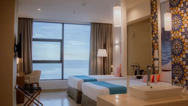 lahabanatravel's tweet photo. Una experiencia que jamás olvidarás: mágica e irrepetible.
#Room #GRANDASTONLaHabana #Experiencia #Mágica #Irrepetible #StayAtArchipelago #StayAtASTON #ArchipelagoRooms #ASTONRooms
Nos podrás encontrar a través de nuestra página web: https://t.co/JA6Zjlm1Pk https://t.co/RxE4y6MAPr