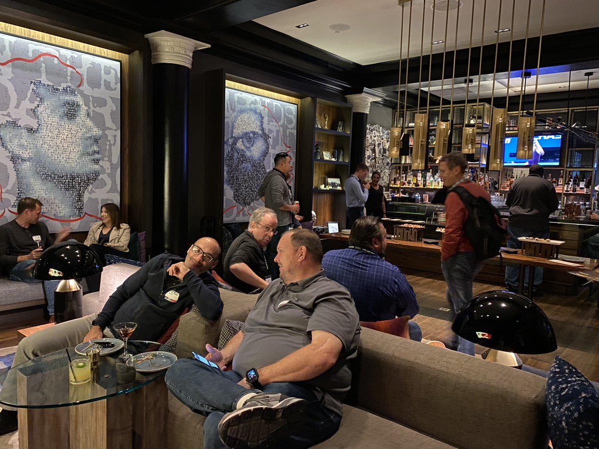 SHI_Intl's tweet photo. It's great to see everyone who has already joined us for our Happy Hour at the Obscenity Lounge & Bar. If you haven't stopped in yet, we're looking forward to a great night!
#VMWareExplore22 #PartneringWithSHI #WeAreSHI https://t.co/77MaI7CMrm