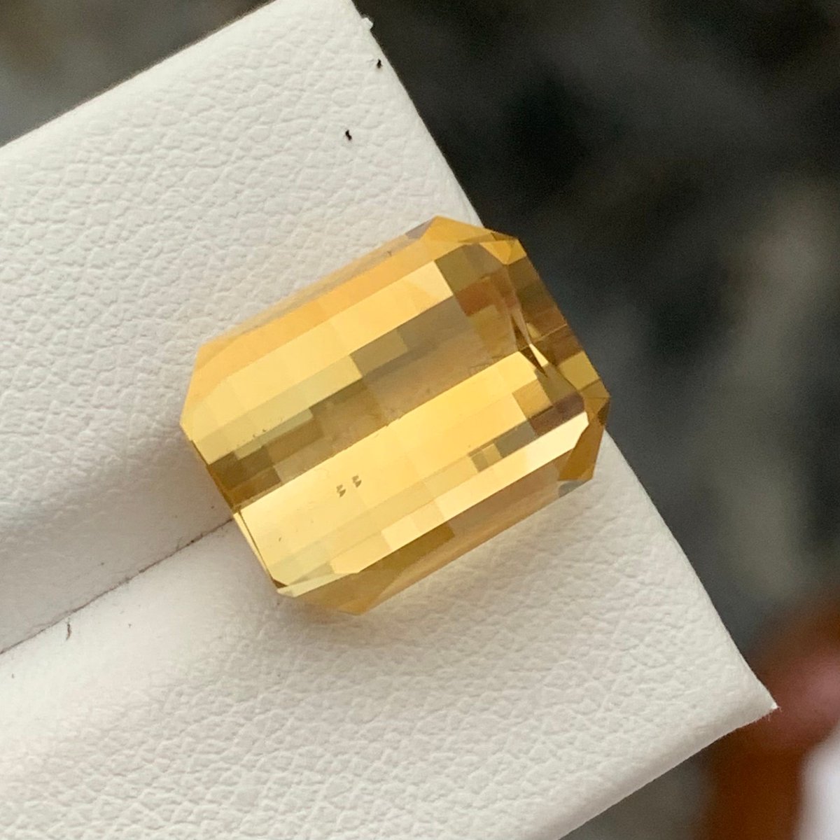 CVUP_Dev1's tweet photo. Glamorous Smith Bar Cut Citrine, Pixel Cut loose Citrine For Jewelry Making, Pixelated Cut Faceted Citrine Gemstone, 10.45 Ct Yellow Citrine
 #CtYellowCitrine #Citrine #Making #Faceted #GlamorousSmith #cut #Pixelated #finefacetedgems #EtsyEmail

👉https://t.co/cIWtsOwecN https://t.co/0RgHCdyVag