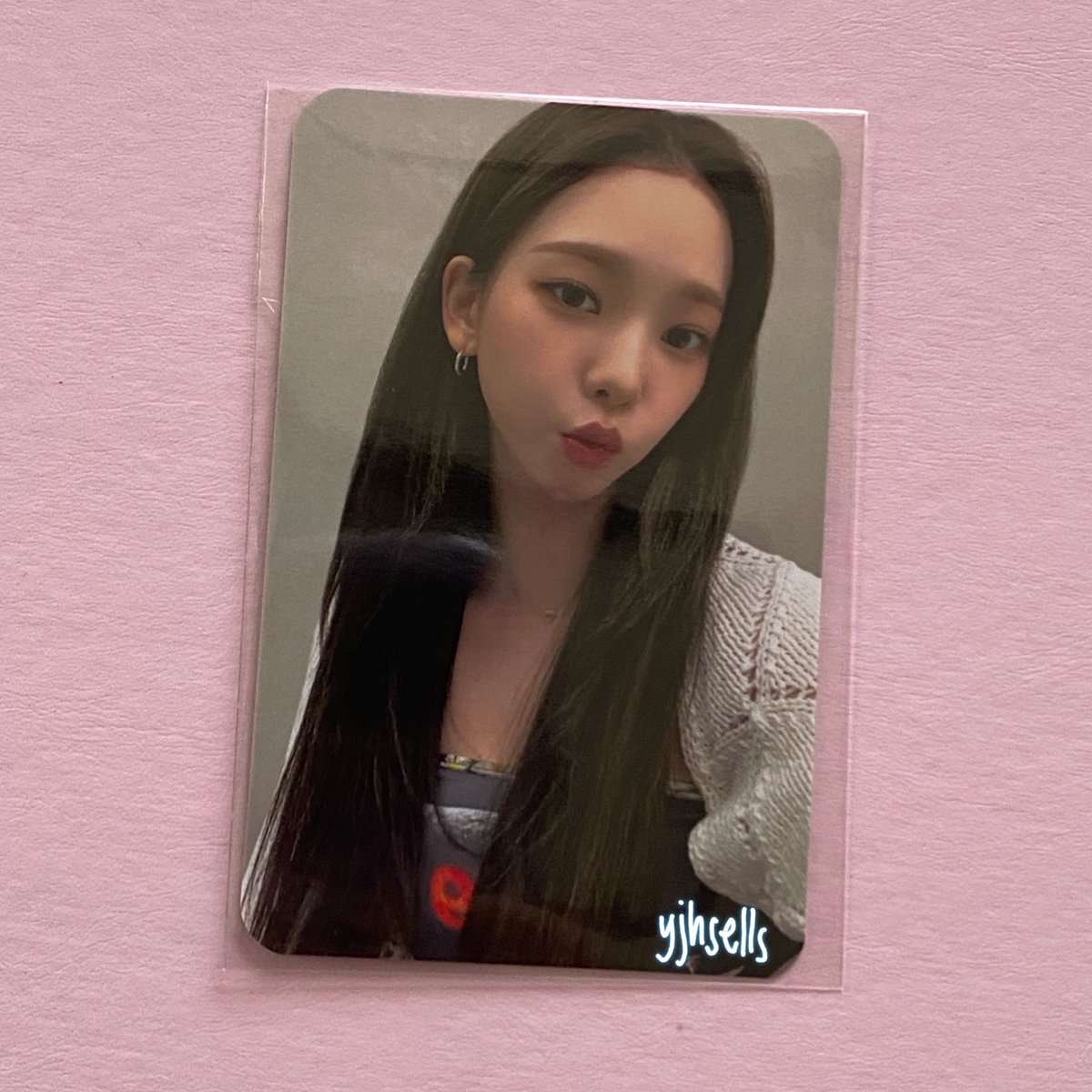 yjhsells's tweet photo. #yjh_arrivals 

karina girls mumo r1 arrived safely! tysm @11KSTUDIO for the fast transaction 🥰 #11KPROOFS https://t.co/fMd7oqeDHm