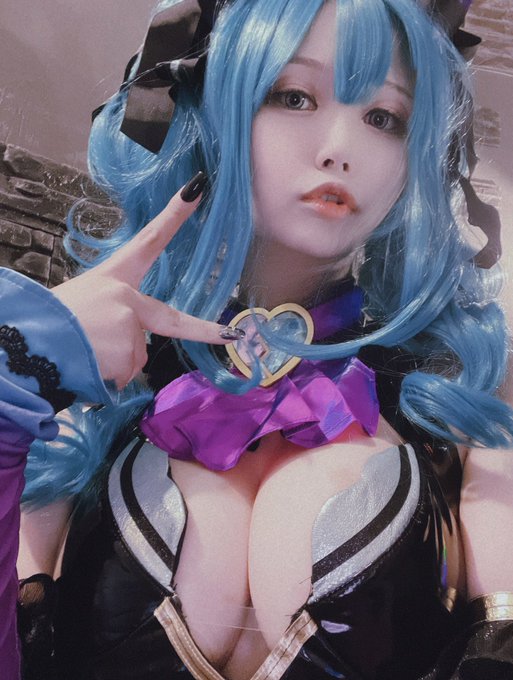 Twitterのコスプレ画像52