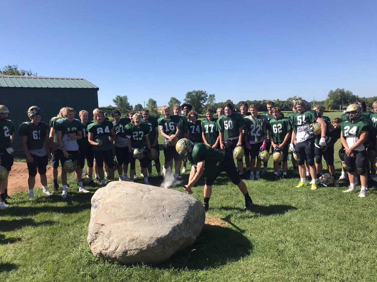 Chisago Lakes Football tweet media