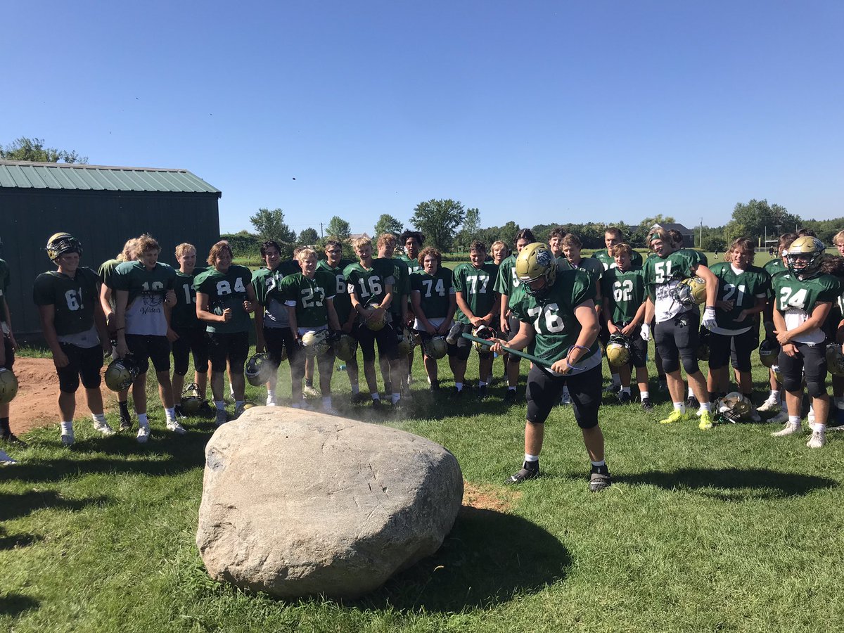 Chisago Lakes Football tweet media