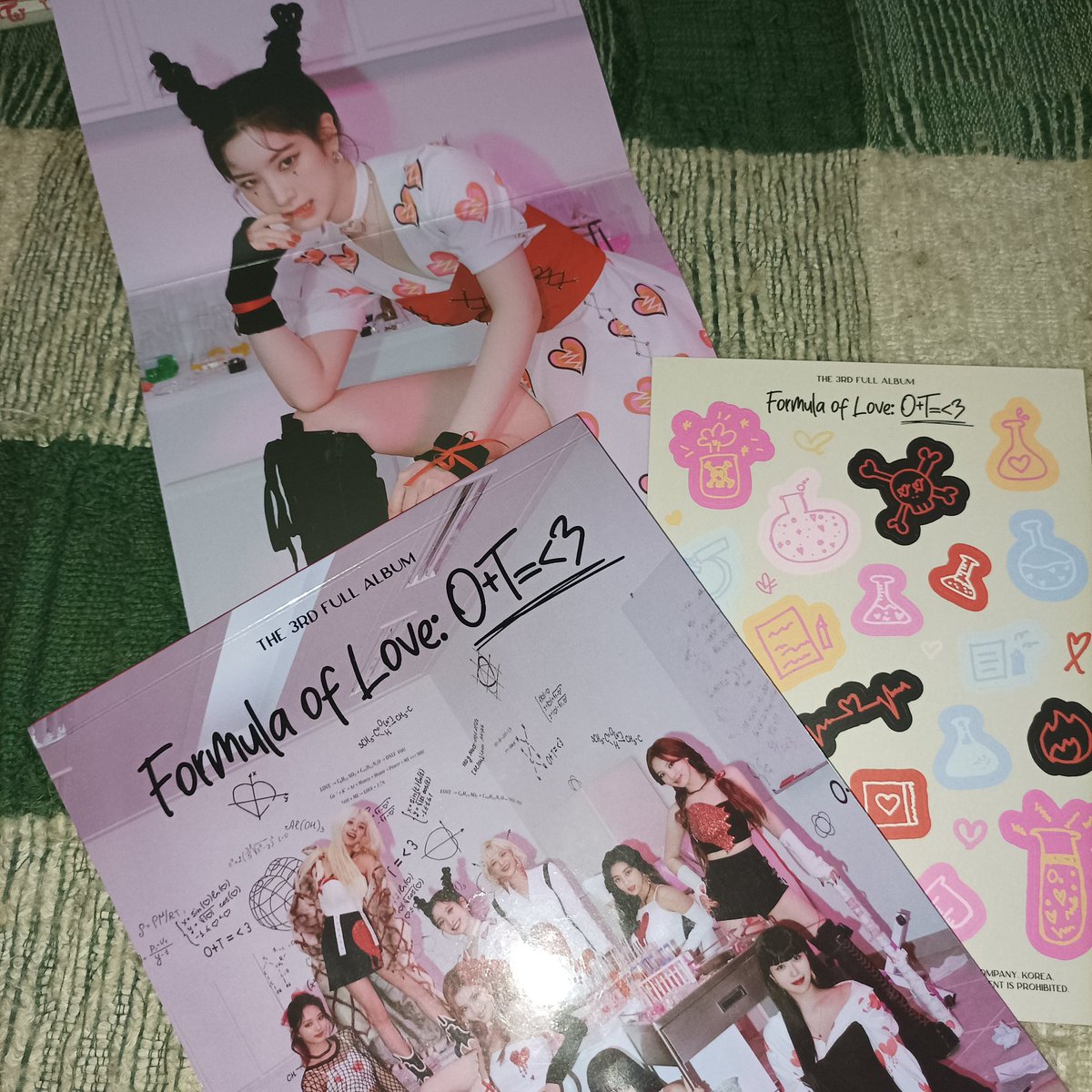 MrDubu18's tweet photo. 9.9 QUITTING TWICE AND ITZY ALBUM SALE WITH RANDOM INCLUSION (PAYO OR COD)

ALL ALBUM FOR 150 EACH

ALL IN MINT CONDITION EXCEPT TOL MAY DAMAGE SA OB

MOP: GCASH/COD (+10)
MOD: SCO/FLASH https://t.co/Mr2MGfjlgF