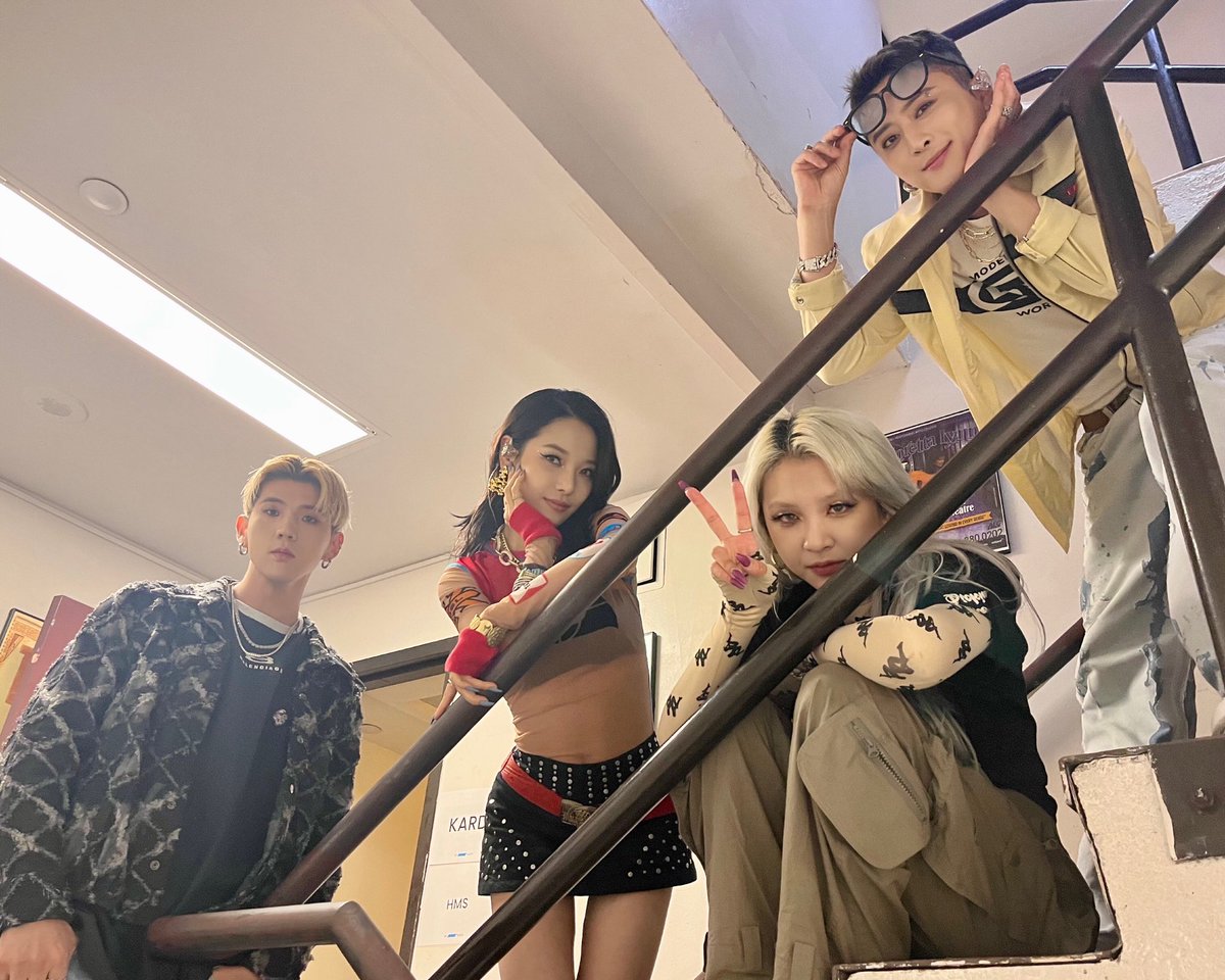 KARD_Official's tweet photo. [#KARD]
2022 WILD KARD in Dallas

#KARD #카드
#2022_WILD_KARD_IN_USA https://t.co/SISkuNmhFz