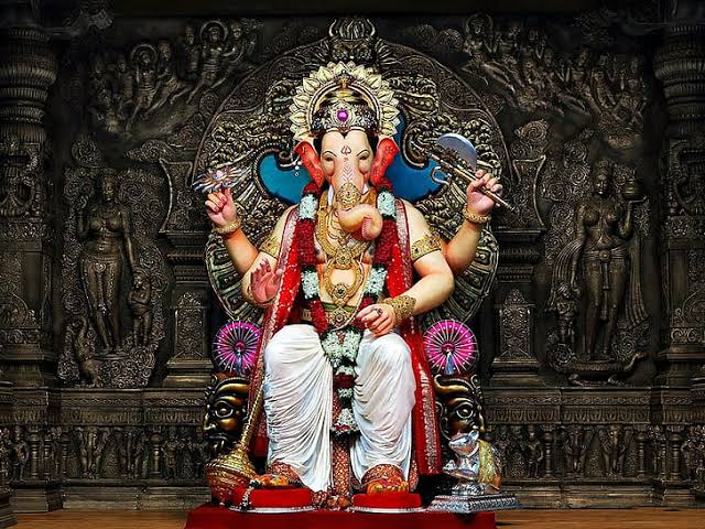 SinghSinnation's tweet photo. Happy Ganesh Chaturthi to all.May you all be blessed with good healthand happiness always #GaneshChaturthi2022 #GaneshaChaturthi #Ganeshotsav2022 #Ganesh #GaneshChaturthiCelebration #Ganeshotsav #GaneshFestival #vinayakachaturthi #VinayagarChathurthi
#गणेशोत्सव२०२२ #गणेश_चतुर्थी https://t.co/RS6PruhKoV