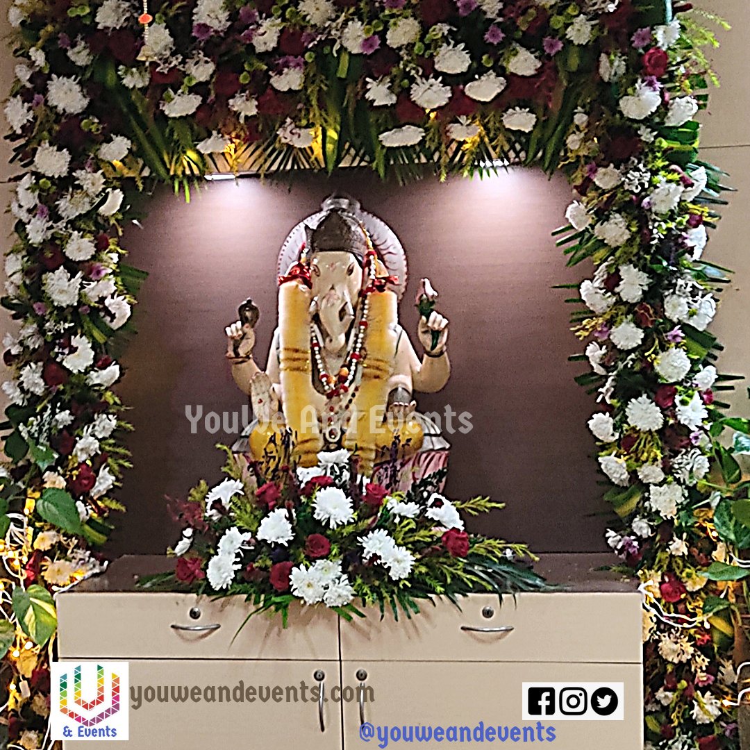 Ganpati Bappa Morya
Happy Ganesh Chaturthi
Ganesha Decor by us for our client
May Ganpati Bappa bless us all
#youweandevents #GaneshChaturthi #GanpatiBappaMorya #ganpati #ganpatidecoration #decoration #decor #eventdecor #festival #festivedecor #festivevibes #eventplanner #events