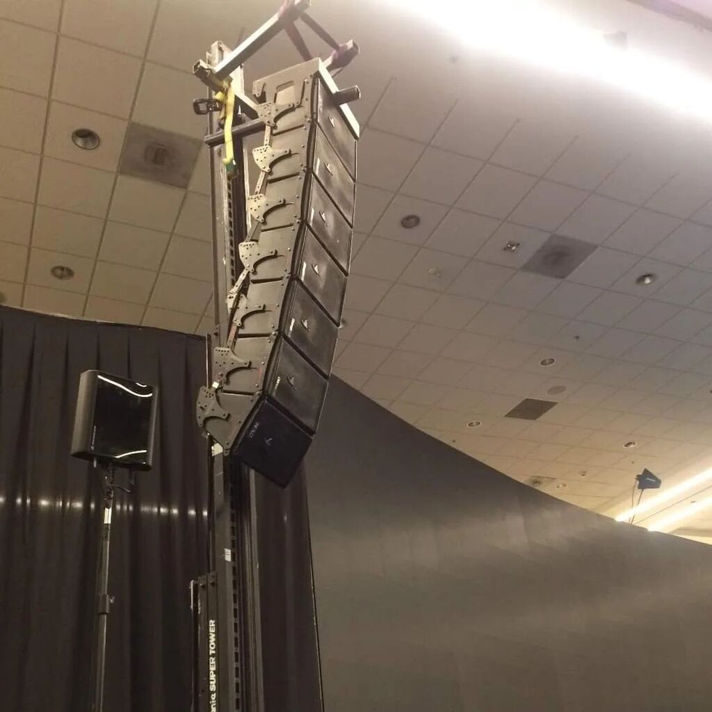 neo_nipple's tweet photo. Renta y venta de equipos de audio e iluminación profesional en CDMX
t: 7295532835 7296150939 WA https://t.co/AHSiNvUfcq
hola@audiologic.com.mx
https://t.co/U0aN5djnDA
@audiologicpro
#proaudio #proilu #avpro
#buenmiercoles #felizmiercoles
#eventos … https://t.co/eVK3ynUUQP https://t.co/y6nfuJ6WQ7
