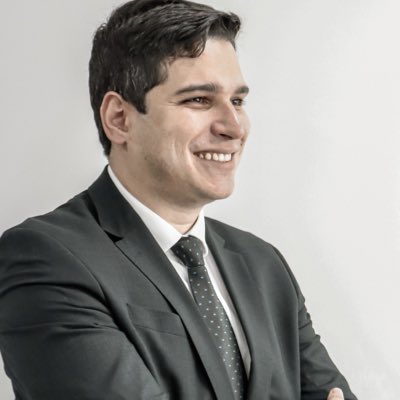 victor_marques's tweet photo. #NovaFotoDePerfil https://t.co/oHWy7FURZq