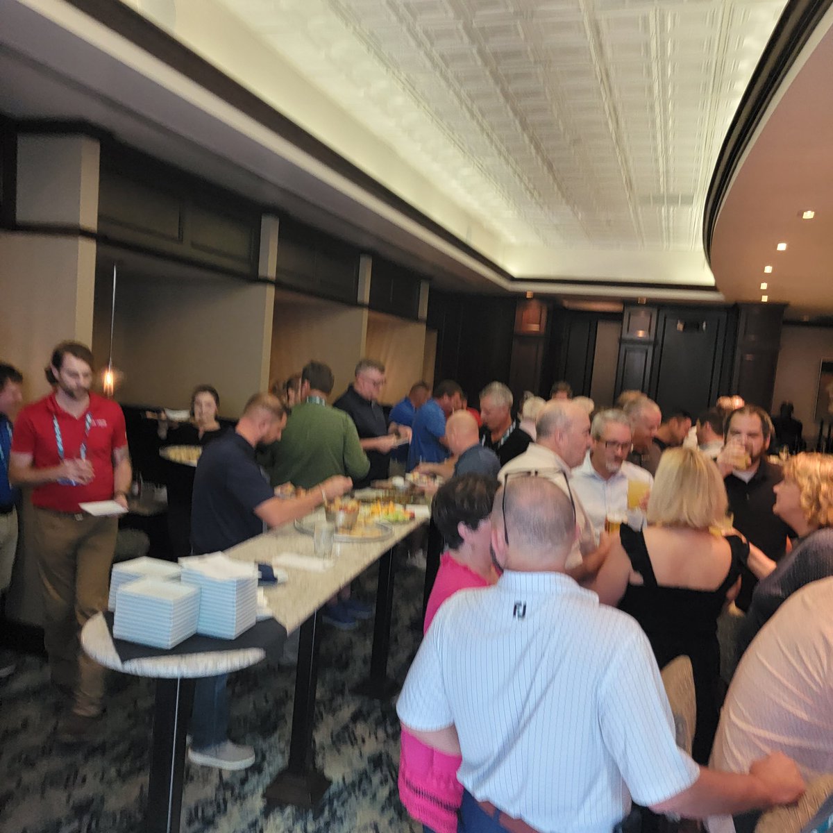 BlueArrowmatics's tweet photo. Really enjoyed spending a great evening together with our customers and friends at the BlueArrow Telematics  Happy Hour at Ruth's Cris in Charlotte. #PWX2022 https://t.co/hUrggvl3oK