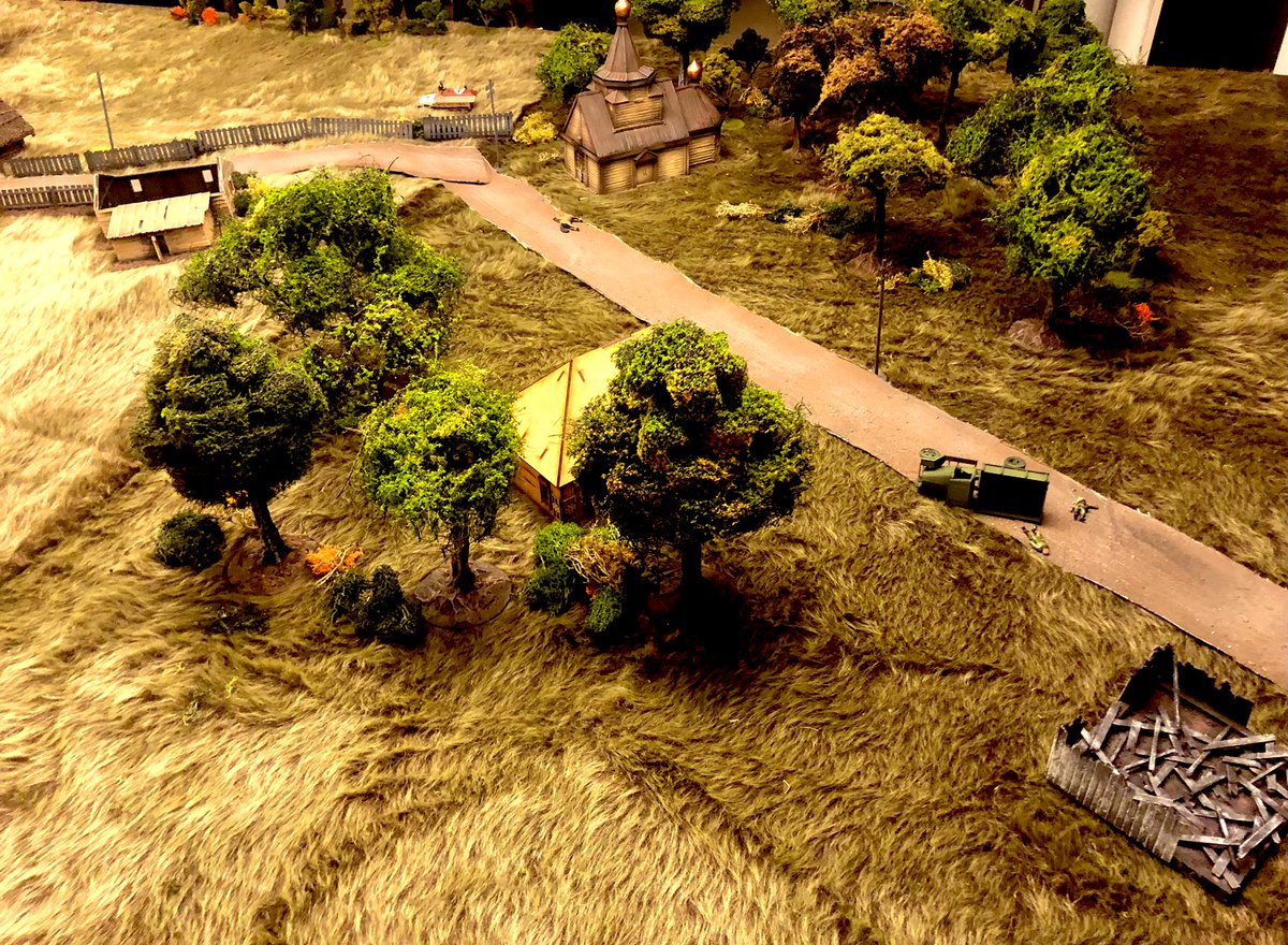 Small Russian village for our next Chain of Command game

#spreadthelard