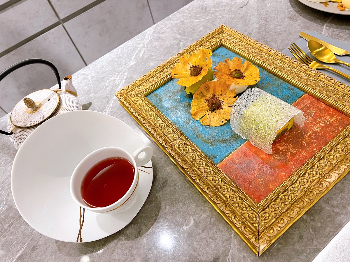 riiiiiiel's tweet photo. 銀座LOUANGE TOKYO Le Museeへ💕
ヴァン・ゴッホやっと食べに行けた🌻✨
ルワンジュさんTake Outしか利用したことなかったのでEat in初めて利用しました🍽✨
BE:1リリースお祝いしてきたよ🥂💕
幸せ空間だし素材ひとつひとつ味が深くて感激した😭💓
#ルワンジュ東京
#LeMusee
#BEFIRSTTV #BEFIRST https://t.co/CQ0bUDB6Lk