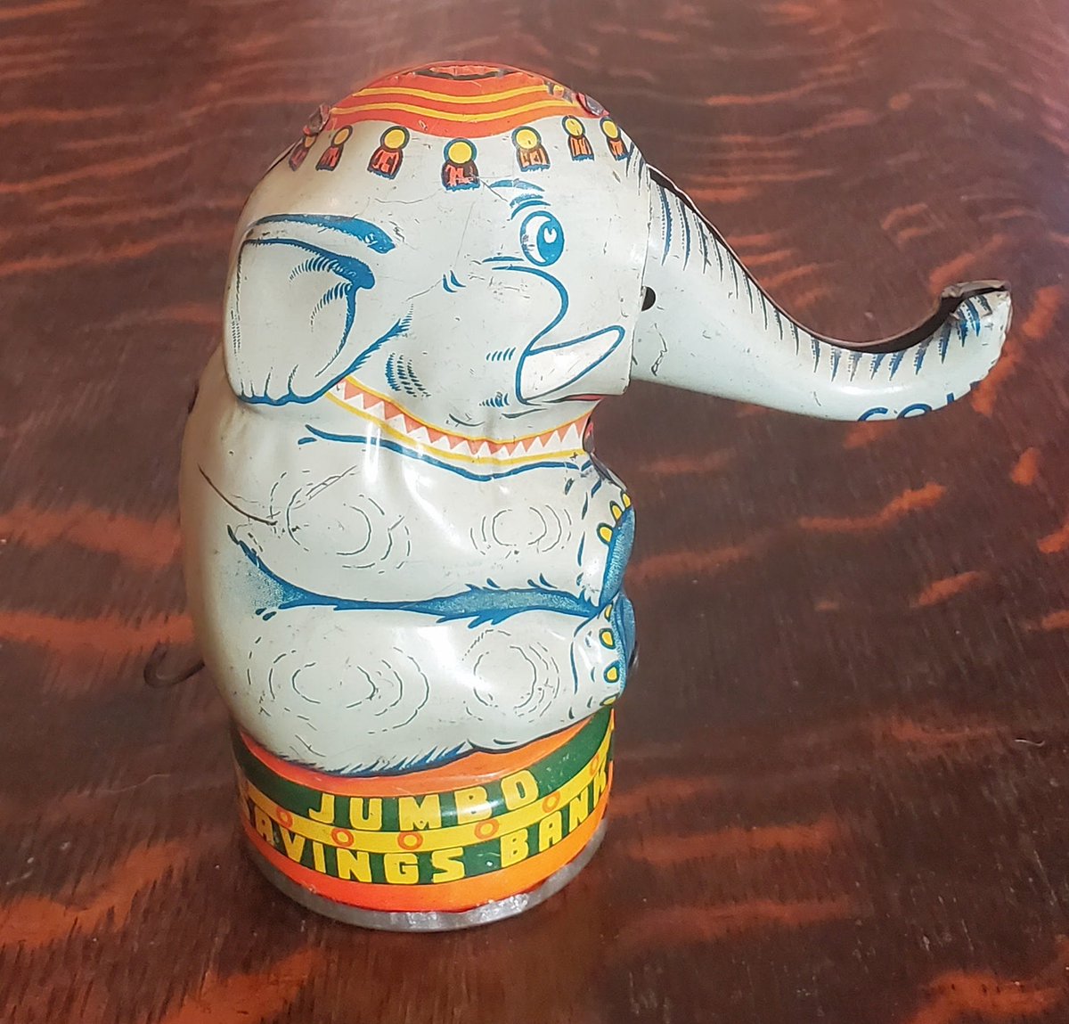 Feeleet's tweet photo. 1930's Tin Litho Circus Elephant Mechanical Bank Made In England
 #tin #Circus #made #Mechanical #Elephant #litho #England #MarbleValleyVintage #EtsyEmail

👉https://t.co/fvj1ORV0oB https://t.co/vfOgobRwaO