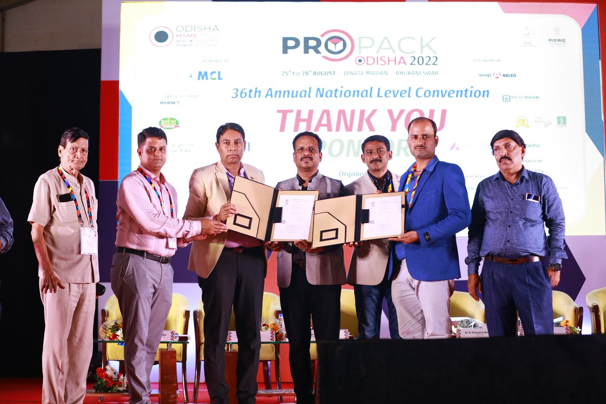OASME_Odisha's tweet photo. #MoU signed between #NRDC ,#CSIR & Kalahandi Based Food Processing Unit,Triangle Tree P Ltd. At #ProPackOdisha Day 2 for Technology Transfer on Food Processing.
#OutCome
@MsmeDepartment
@CMO_Odisha
@InvestInOdisha https://t.co/SLM9DyDvRB