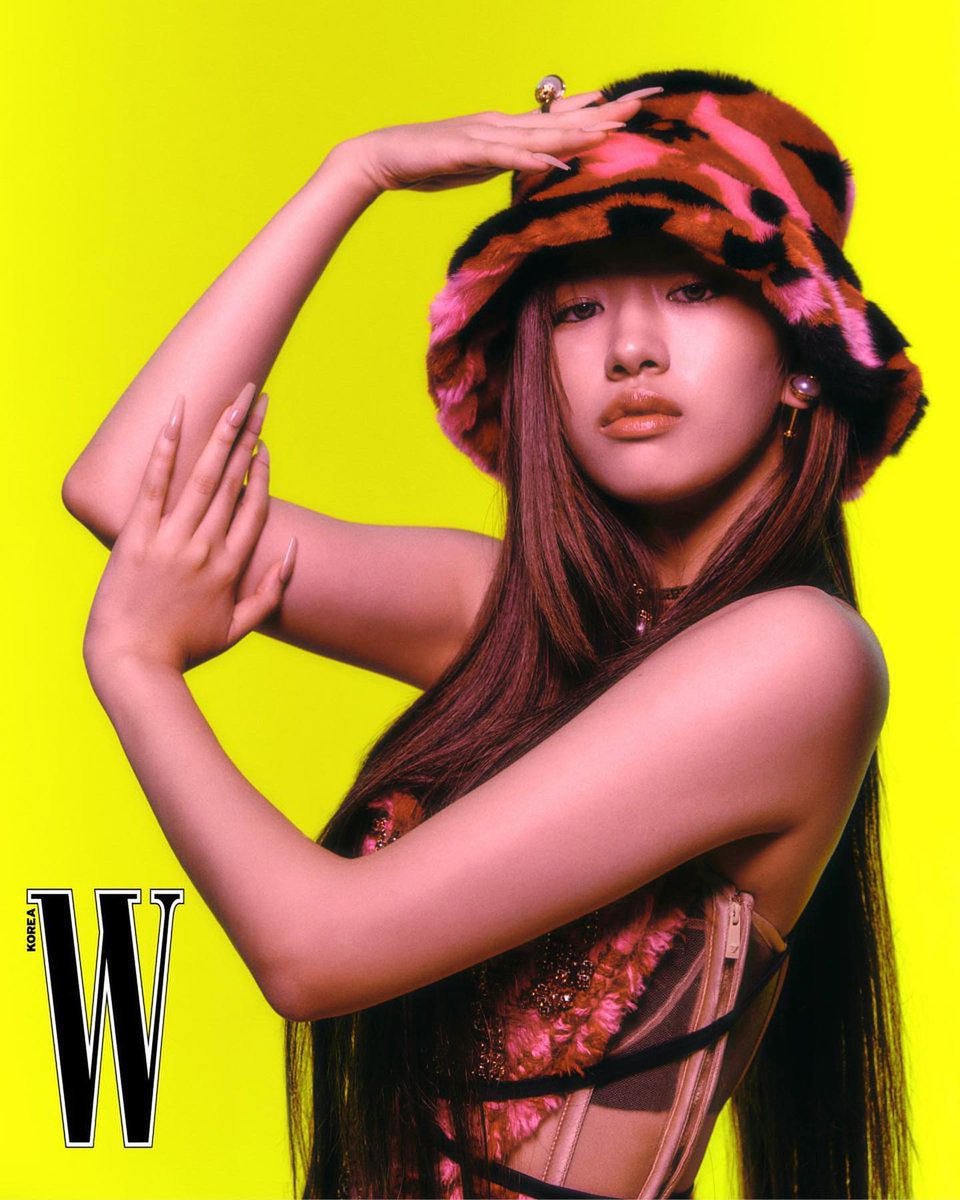 izone_bot's tweet photo. _yujin_an instagram 📸

Favorite cuts
@.wkorea @.versace

https://t.co/RShzYTXipE

220831 · 13:01:45 KST
#안유진 #ANYUJIN #アンユジン https://t.co/Et3SCogZ6U