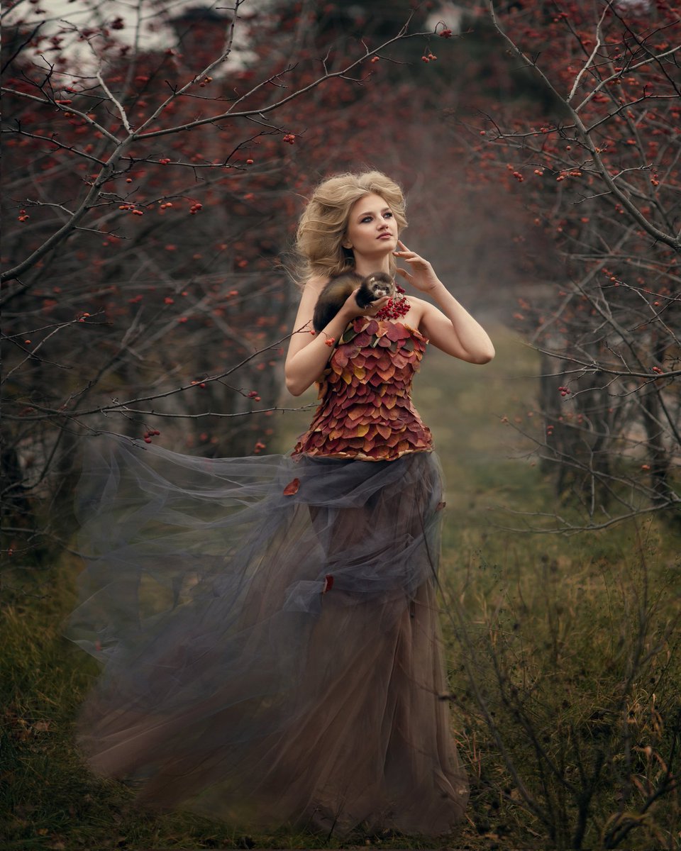 KunitskayaOlga's tweet photo. "The lady with the ferret"

#NFT #NFTCommmunity  #fineartphotography #fineart #seedphoto https://t.co/9N9sX5UW8e