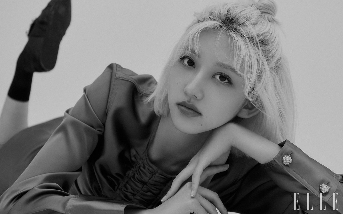 ivepics_'s tweet photo. #GAEUL #가을 for ELLE KOREA September Issue https://t.co/ASlUF2LLlT