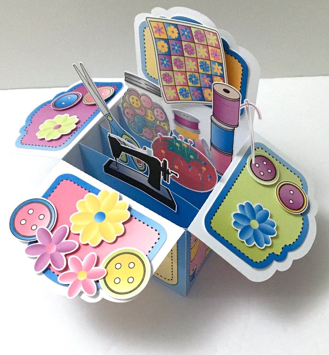 madsbirch9's tweet photo. Sewing Pop up Box Card , Blank inside , Spool , Bobbin , Thread , Inches , Flower , Machine , Buttons , Scissors , Pin , Quilt
 #Buttons #quilt #Scissors #spool #SewingPop #Bobbin #Inches #Machine #pin #CardBlank #AAmazingPaperCraft #EtsyEmail

👉https://t.co/dUU2pbRtPb https://t.co/a5BPuPYudo