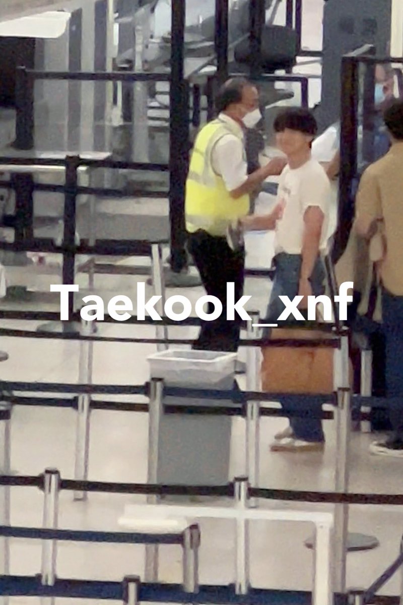Taekook_xnf's tweet photo. https://t.co/MQ8sNoa1D8