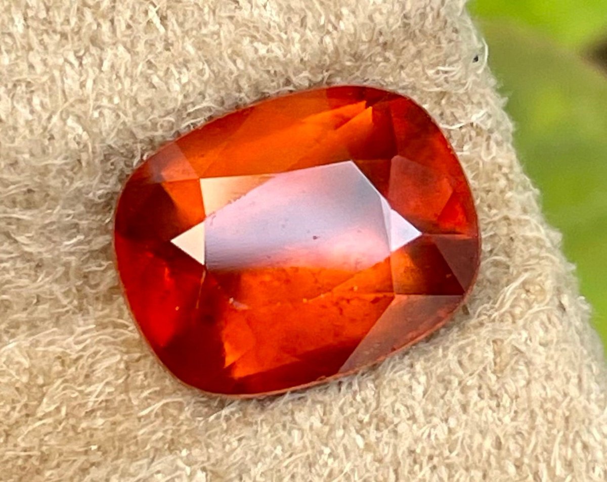 TheOGFaro's tweet photo. 4.20 Cts Cushion Cut Natural Smoky Loose Hessonite Garnet, Fanta Orange Garnet, Orange Gems Jewellery, African Garnets, Garnet Ring Jewelry
 #loose #fanta #Garnet #Garnets #CtsCushionCut #Jewellery #African #gems #Orange #finefacetedgems #EtsyEmail

👉https://t.co/Ko4bG6P9PO https://t.co/KLkDH2SshG