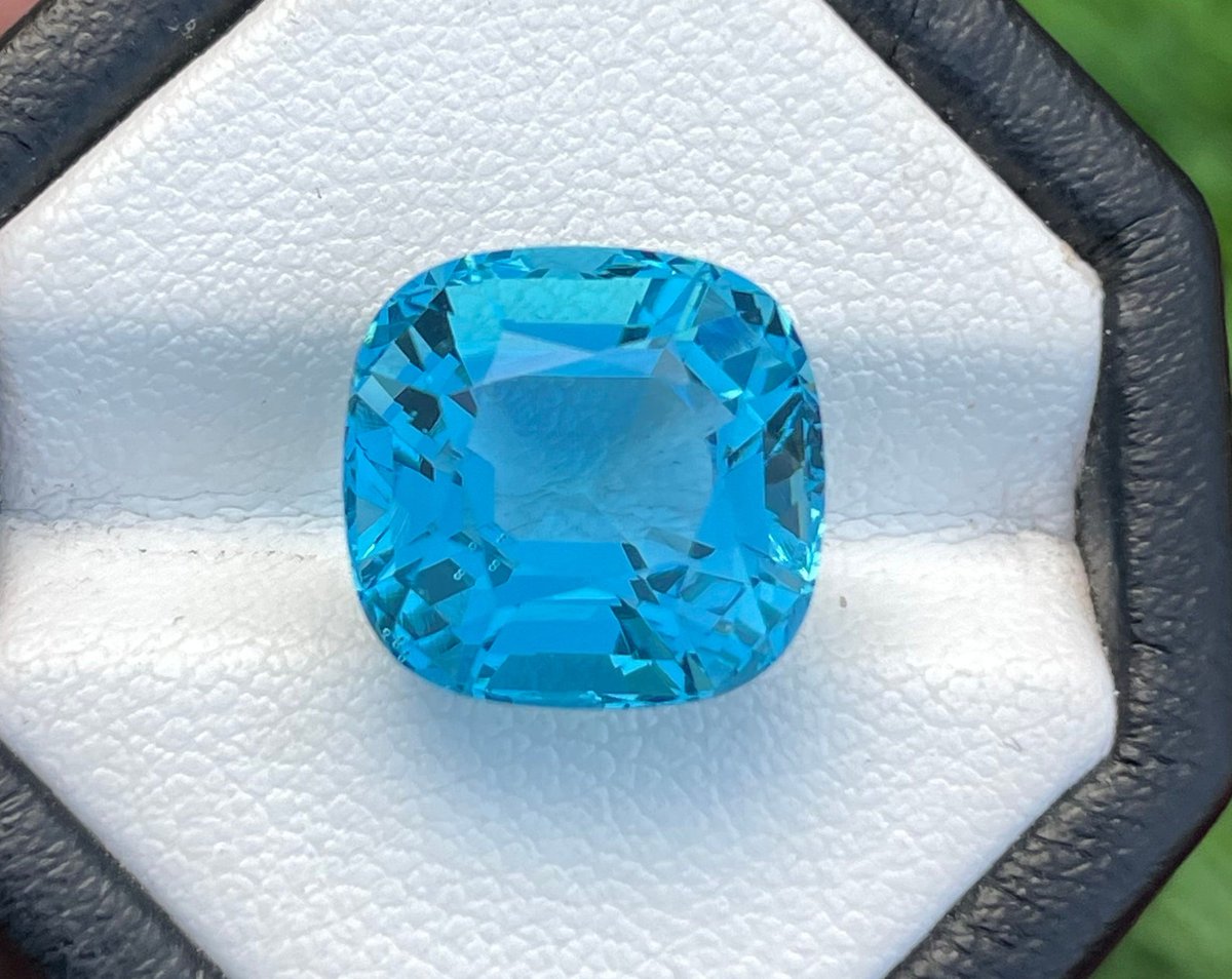 chyntula's tweet photo. AAA 8.10 Cts Cushion Shape Loose Swiss Blue Topaz, Faceted Blue Topaz Gemstone Jewelry, 12.2x11.9x9.9 Mm Swiss Topaz Available For Sale
 #sale #cts #TopazGemstoneJewelry #aaa #loose #shape #TopazFaceted #mm #topaz #Cushion #finefacetedgems #EtsyEmail

👉https://t.co/WFdbRPbAOg https://t.co/klbjjaaDkm