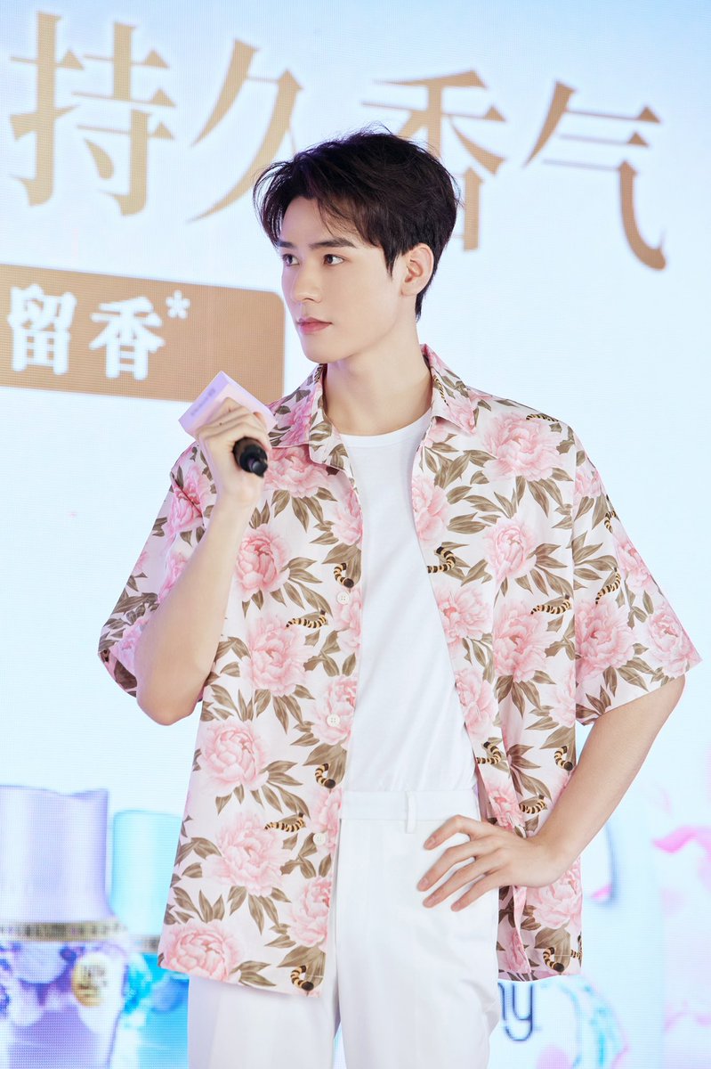 JunZhe Thailand tweet media