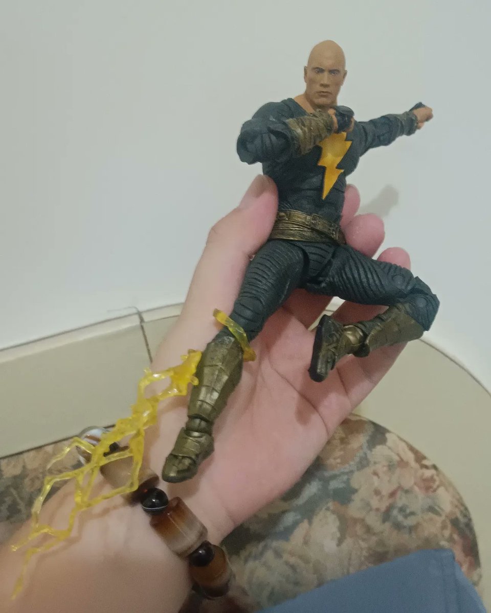 hower19707404's tweet photo. #DC
#mcfarlane
#mcfarlanetoys
#dccollectibles
#blackadam
#Hawkman
#Cyclone
#drfate
#AtomSmasher
#dwaynejohnson
#AldisHodge
#QuintessaSwindell
#PierceBrosnan
#NoahCentineo
#SABBC https://t.co/vbvqPhirRt