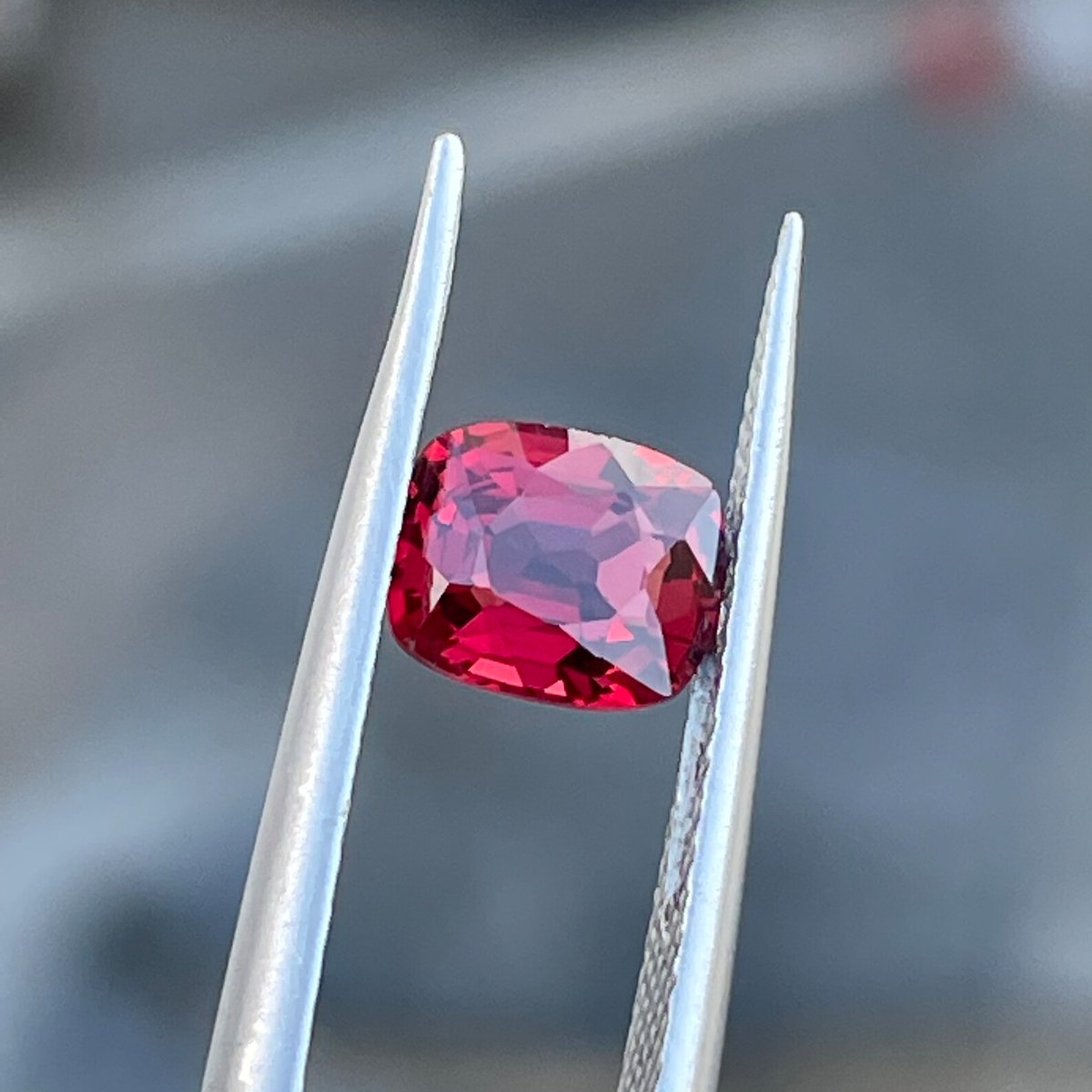old_glory_bot's tweet photo. 1.15 Cts Cushion Cut Natural Burmese Red Spinel Gemstone Available for Sale
 #Burmese #CtsCushionCut #sale #SpinelGemstone #finefacetedgems #EtsyEmail

👉https://t.co/Ww3XfW6Zq5 https://t.co/G6OZuoV2Y3