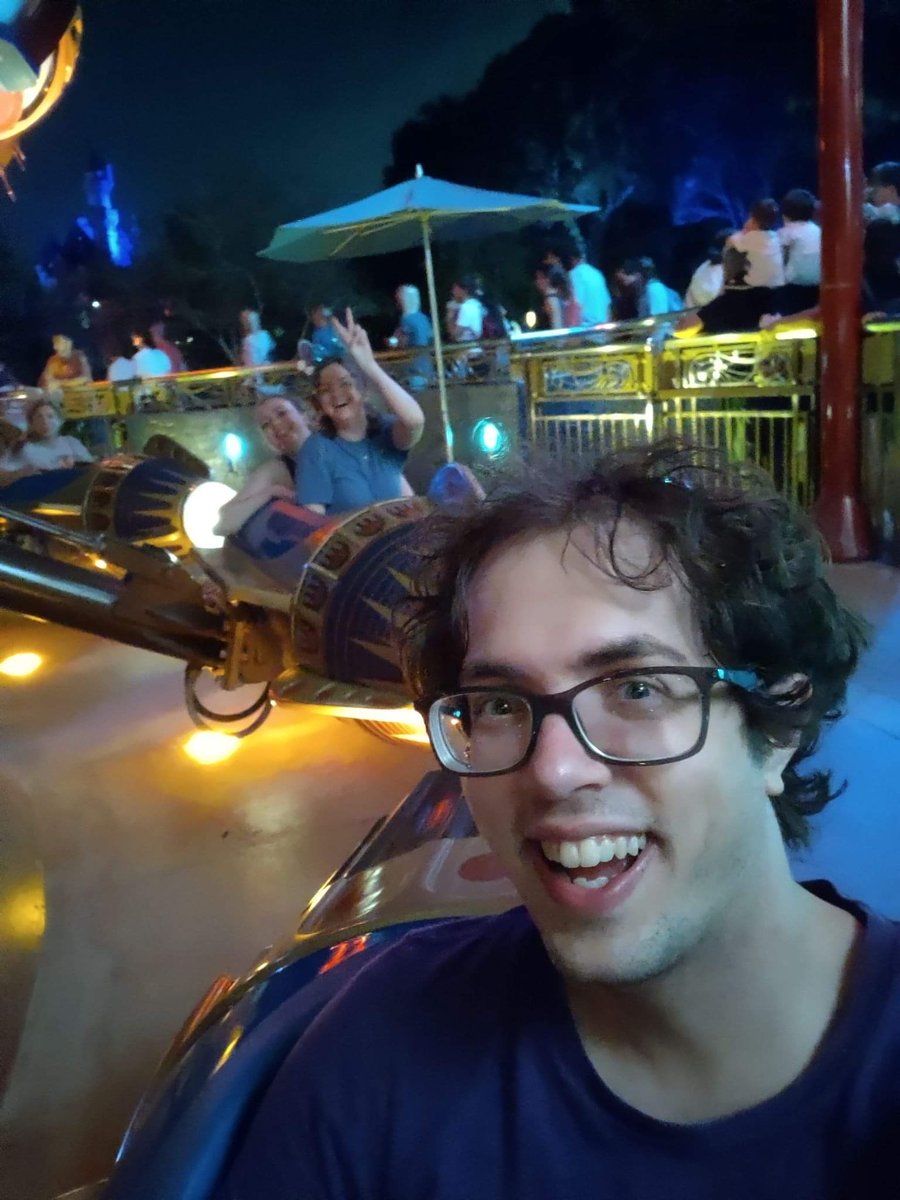 ItsASmallPark's tweet photo. Nothing more magical than Astro Orbiters during the fireworks! https://t.co/u2m24Fdaop