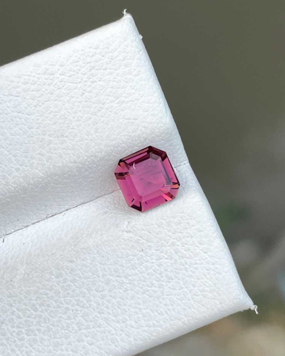 DBP45894860's tweet photo. Natural Pink Maroon Tourmaline, Square Cut Hot Pink Tourmaline, Faceted Tourmaline, Loose Maroon Tourmaline, Pink Tourmaline Ring For Her
 #cut #ring #hot #PinkMaroonTourmaline #Tourmaline #Faceted #loose #pink #Maroon #finefacetedgems #EtsyEmail

👉https://t.co/rhcUqdoZWy https://t.co/10LhPBT9Vx