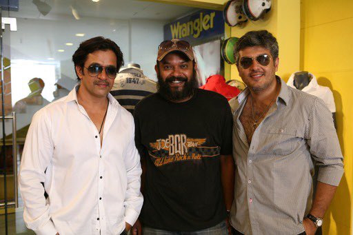 vp_offl's tweet photo. #11YearsOfCultMANKATHA #unseenpics from #mankatha some more later today!! https://t.co/2DSal8EkzK