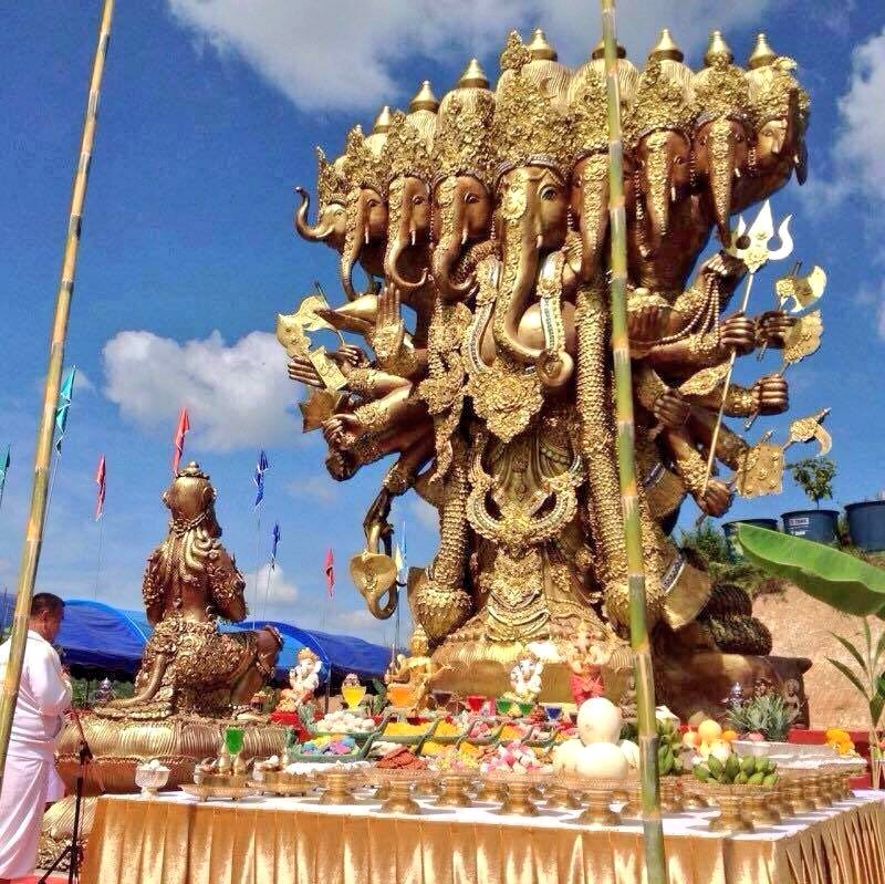 BackInTimeIndi1's tweet image. Happy Ganesh Chaturthi everyone. May bhagwan Ganpati remove all your obstacles 🙏 #GaneshChaturthi #GanpatiBappaMorya #गणेश_चतुर्थी