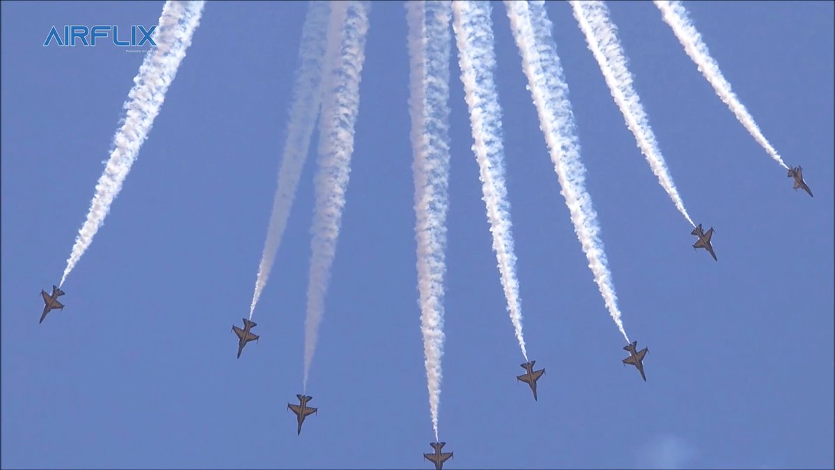 asln_tv's tweet photo. (1/2) Republic of Korea Air Force (ROKAF) Black Eagles aerobatic team, flying KAI (Korea Aerospace Industries) T-50 Golden Eagle at Lima Airshow 2017.
Video Link: https://t.co/UxGbkL9dmT
-
#asln #airflix #lima2017 #airshow #t50goldeneagle #exclusive #aviation #aviationdaily https://t.co/exX92QIcTX