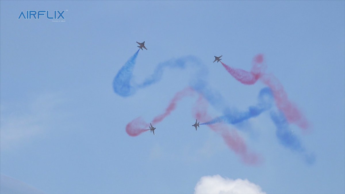 asln_tv's tweet photo. (1/2) Republic of Korea Air Force (ROKAF) Black Eagles aerobatic team, flying KAI (Korea Aerospace Industries) T-50 Golden Eagle at Lima Airshow 2017.
Video Link: https://t.co/UxGbkL9dmT
-
#asln #airflix #lima2017 #airshow #t50goldeneagle #exclusive #aviation #aviationdaily https://t.co/exX92QIcTX