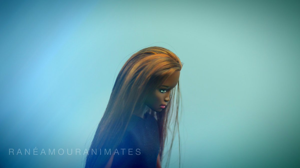raneanimates's tweet photo. Only 2 days left until my animation: FRENEMIES OF LA Episode 7 - 💔 Enemies &amp; Ex Bestfriends releases on YouTube!

💙Previous Episodes:
https://t.co/tAqoKayeKs

#dolltwt #dollcollector #dolls #stopmotion #frenemiesofla 
#dollhouse https://t.co/OwM6EWmBwQ