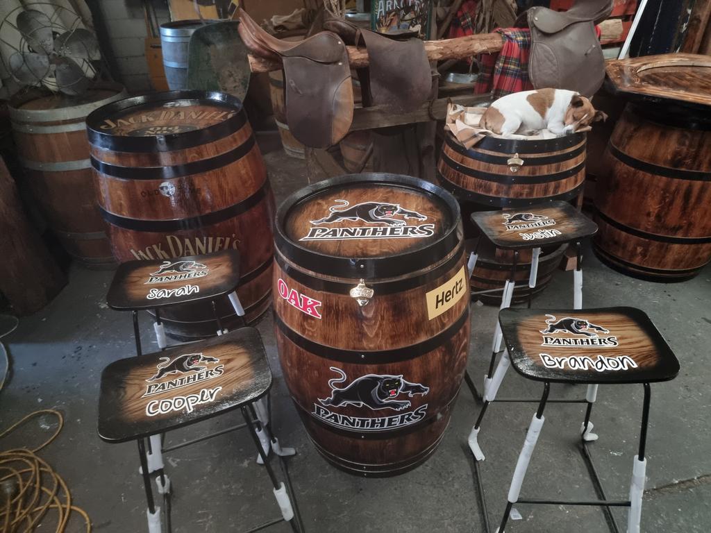 winebarrelz's tweet photo. Go the Mighty PANTHERS!!

Penrith Wine Barrels 
https://t.co/m6sUchxrAP 
0432 356654 
#Penrithwinebarrels https://t.co/tlwpxqI1rJ