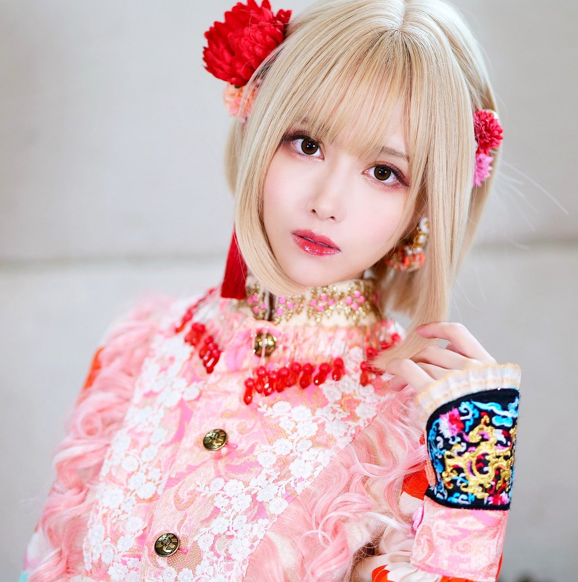 FairyTale_maze's tweet photo. #Blanche撮影会 2022/08/28(日) 第4部

えい梨さん ( @kaorokuri ) その2(2/3)。

衣装が変わってもホント可愛過ぎました…(語彙力消失)
こうしてお逢いできて、反応をいただけて、改めて心根がとても素敵な方だなって感じました。
これからも応援したいと強く想います。

※ご本人様に掲載許可取り済 https://t.co/KymjoSupN3
